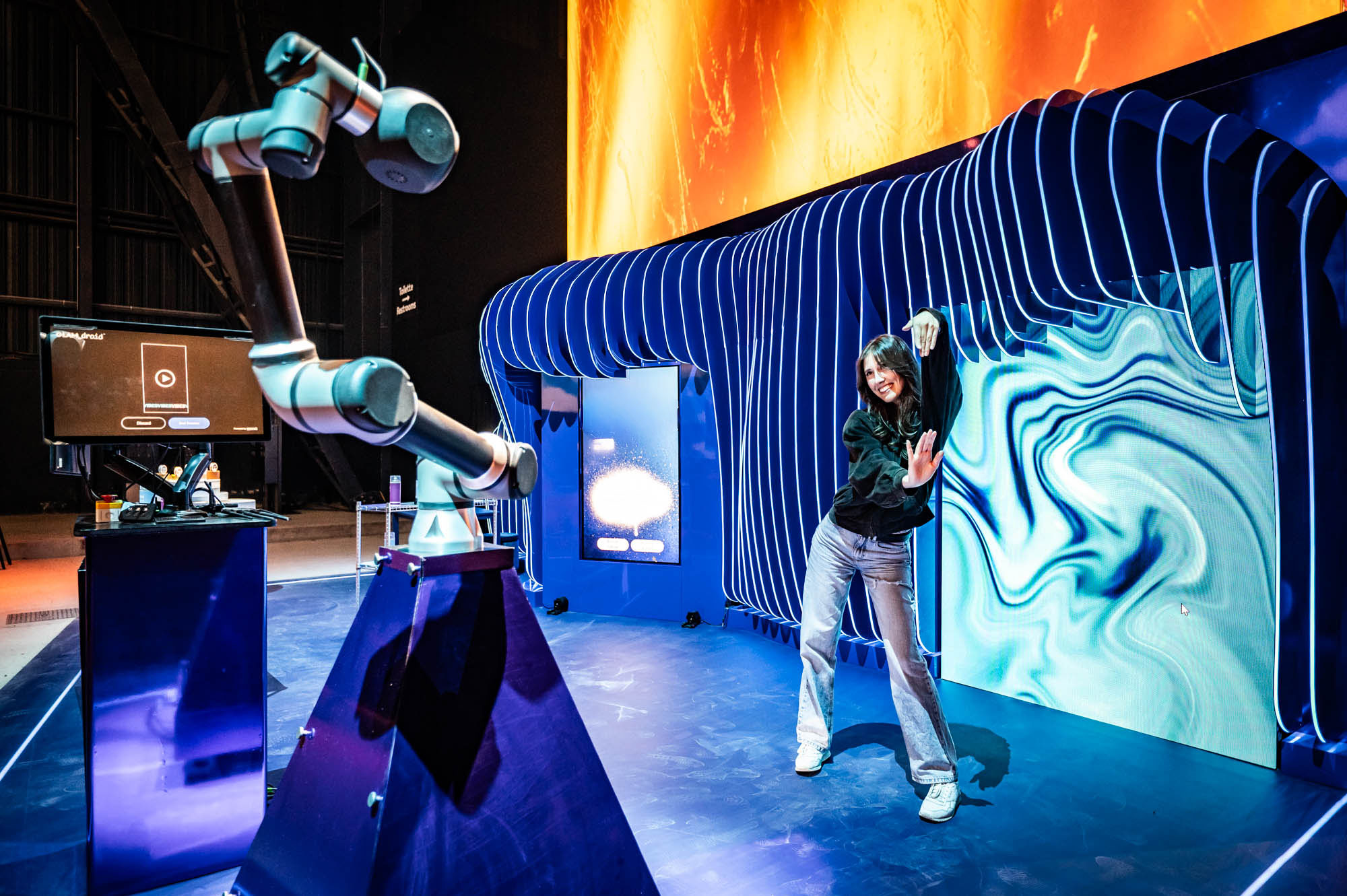 CURIOUS X MILAN, OKT 2025