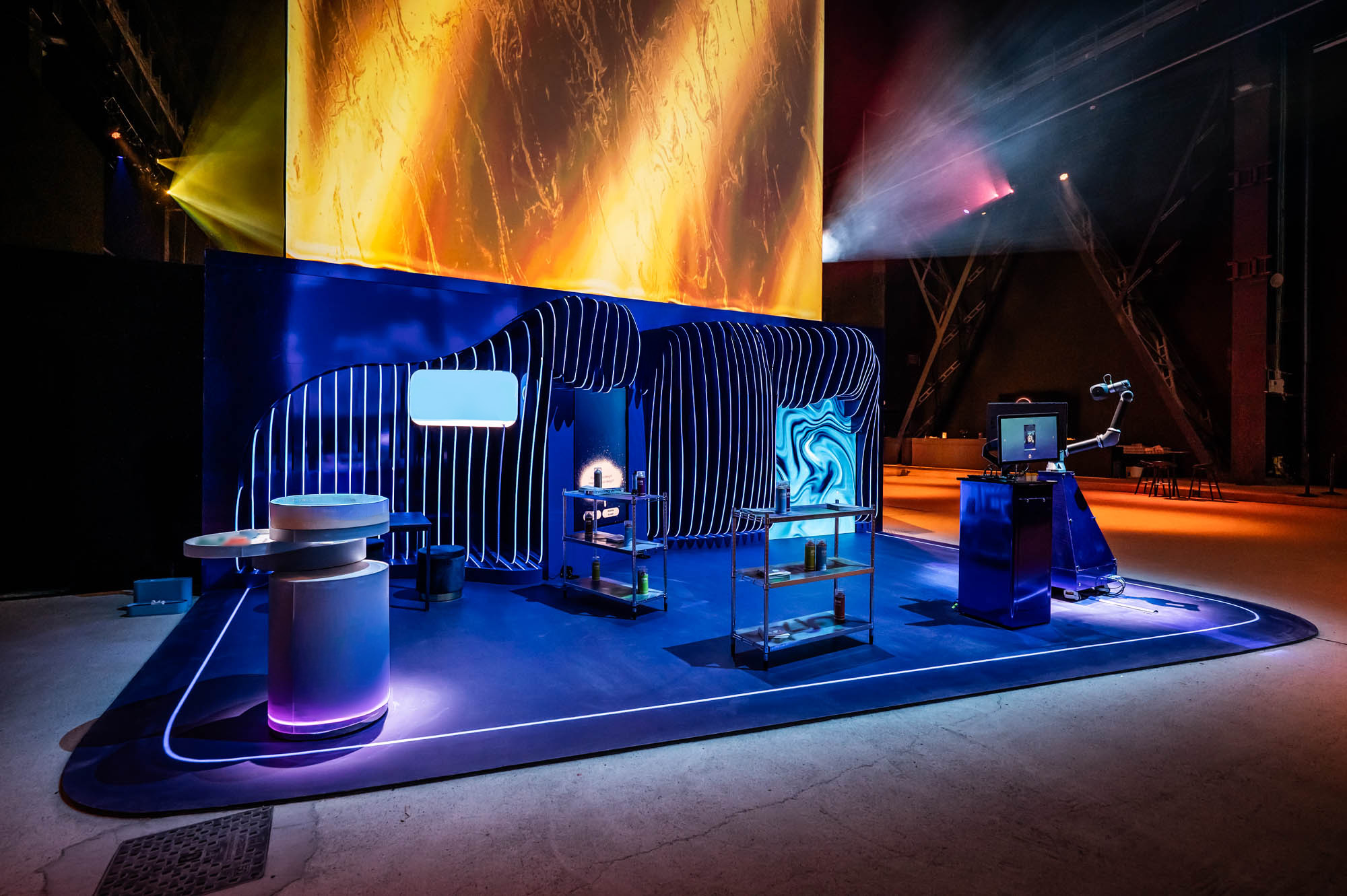 CURIOUS X MILAN, OKT 2025