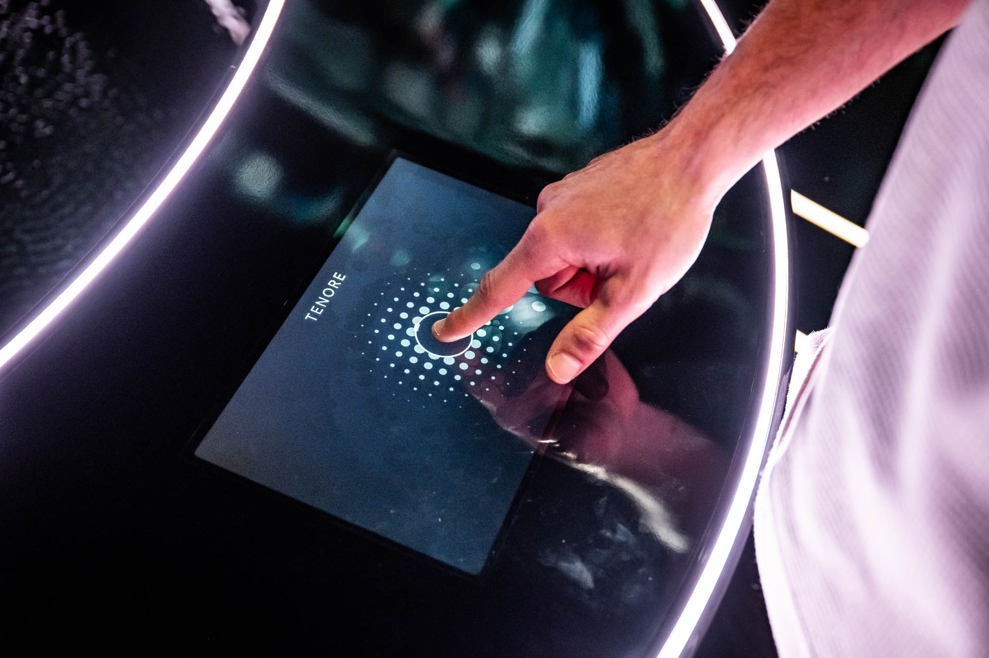 IQOS x Devialet, Milano Design Week 2026